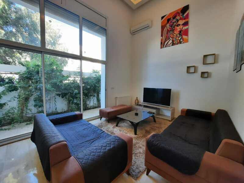 Duplex S+3 meublé à La Marsa 